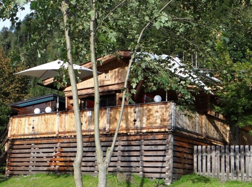 Chalet - Direkt Am 5 Sterne Campingplatz Aufenfeld Im Zillertal Mit Hallenbad Und Sauna Aschau Im Zillertal Экстерьер фото