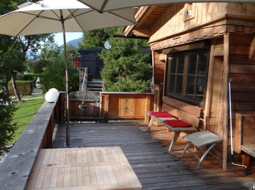 Chalet - Direkt Am 5 Sterne Campingplatz Aufenfeld Im Zillertal Mit Hallenbad Und Sauna Aschau Im Zillertal Экстерьер фото